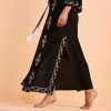 NOMAD BLACK Καφτάνι παραλίας με λευκά κεντήματα και ζώνη