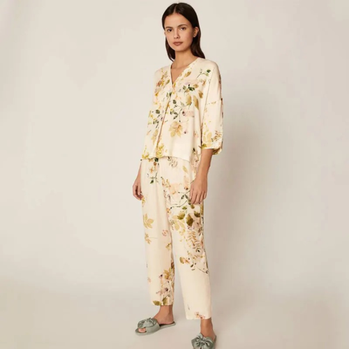 LILAC Σετ Πυτζάμας απο Βισκόζη με πουκάμισο & λουλουδάτες λεπτομέρειες