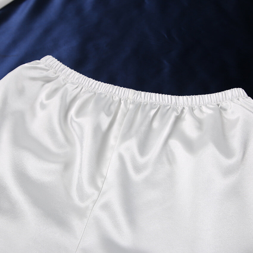 ROMINA Σατέν υφής σετ πιτζάμες με πουκαμίσα με δέσιμο στα μανίκια & παντελόνα με ανοίγματα στο πλάι