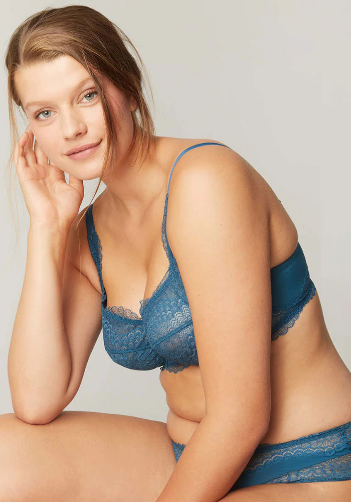 CONOR δαντελένιο σουτιέν με μπανέλα