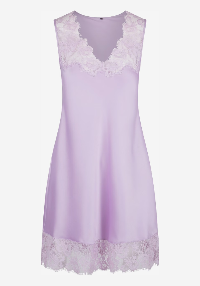 FLORA Λιλά νυχτικό με φλοράλ δαντέλα